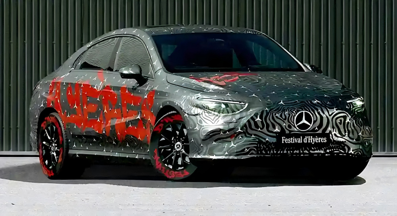 Nauji „Mercedes Cla“ debiutai kovo 13 d. Siūlo elektrines, hibridines MMA versijas